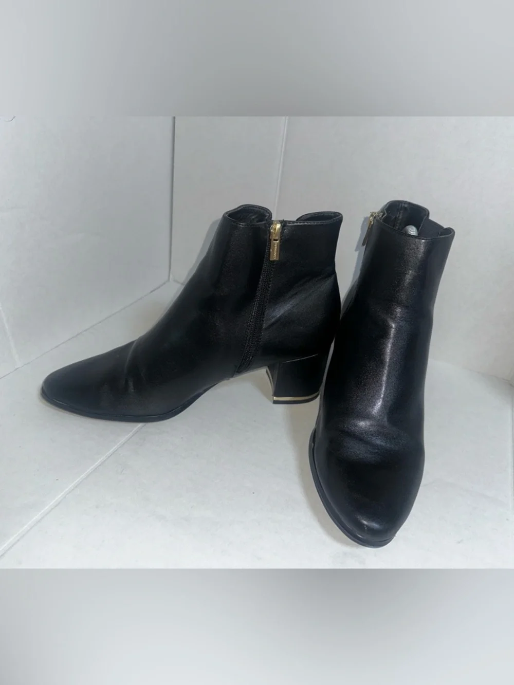 Calvin Klein Fioranna Woman’s Black Ankle Boots Size 10
